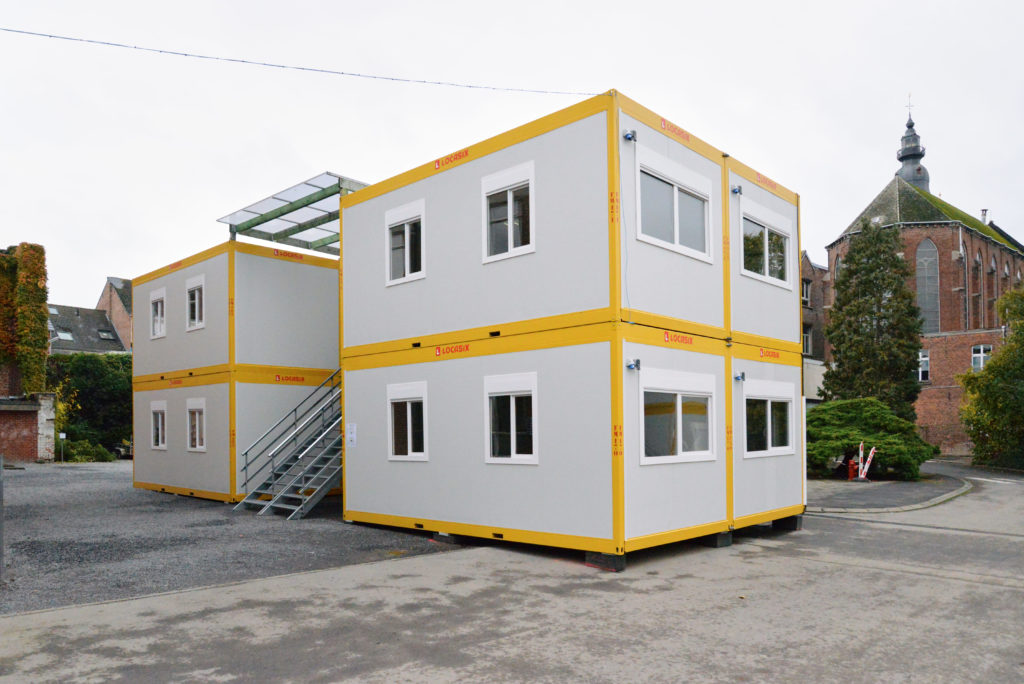 500m² de classes scolaires