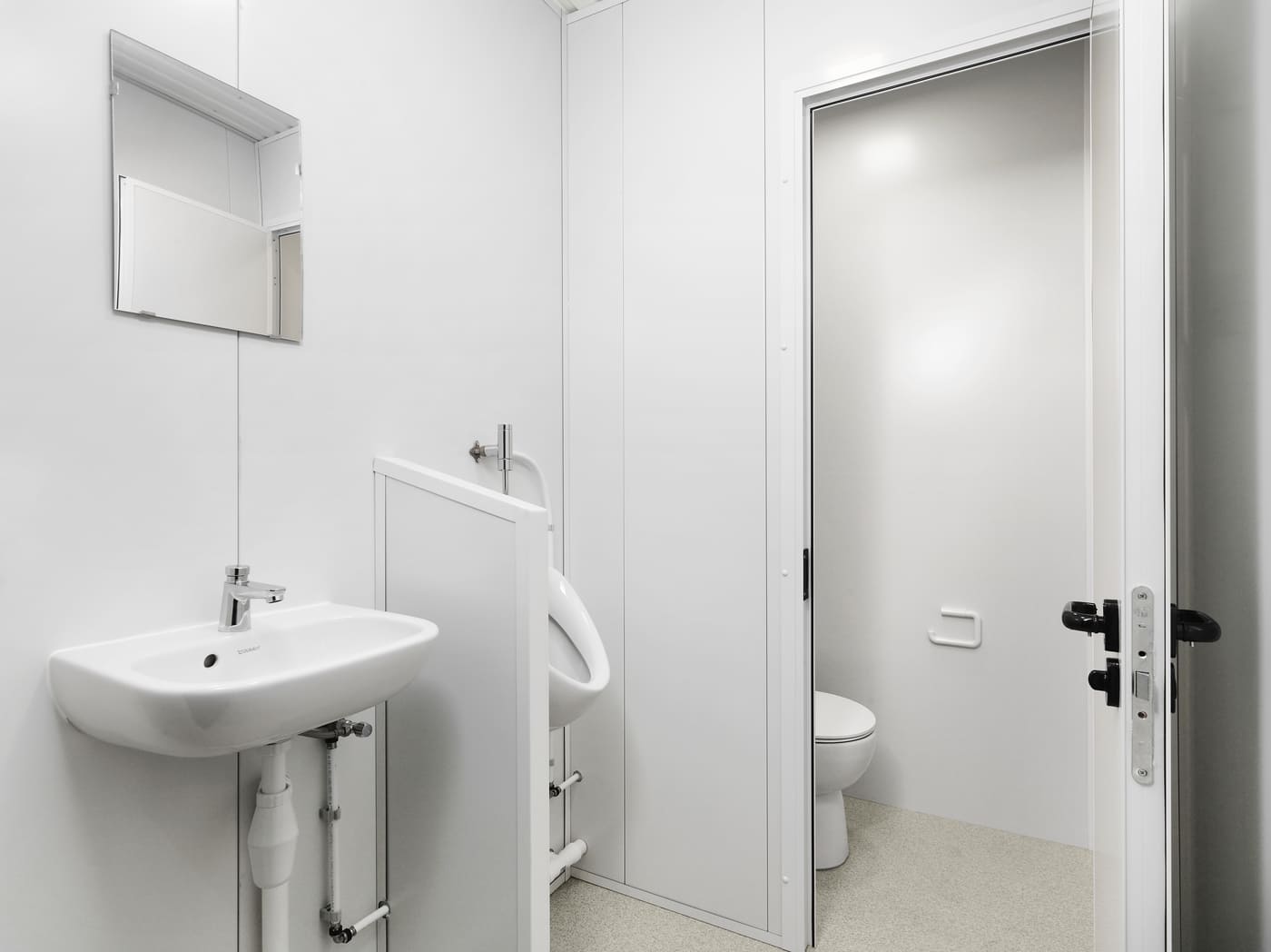 Module sanitaire - Lavabo et miroir