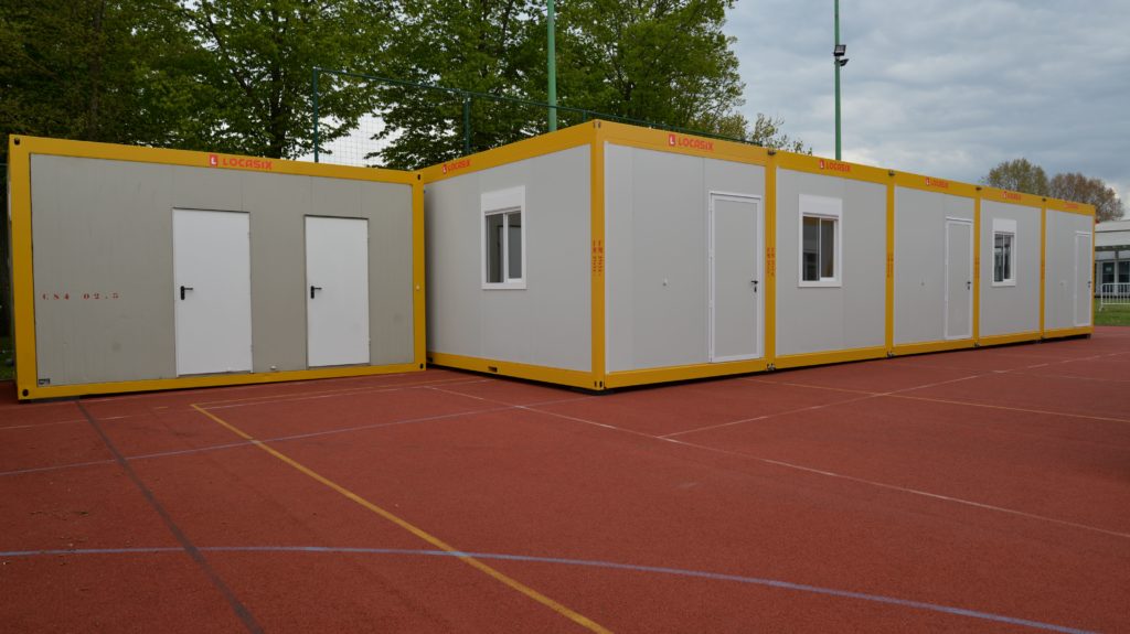 Vestiaires & bureaux pour un centre sportif en rénovation